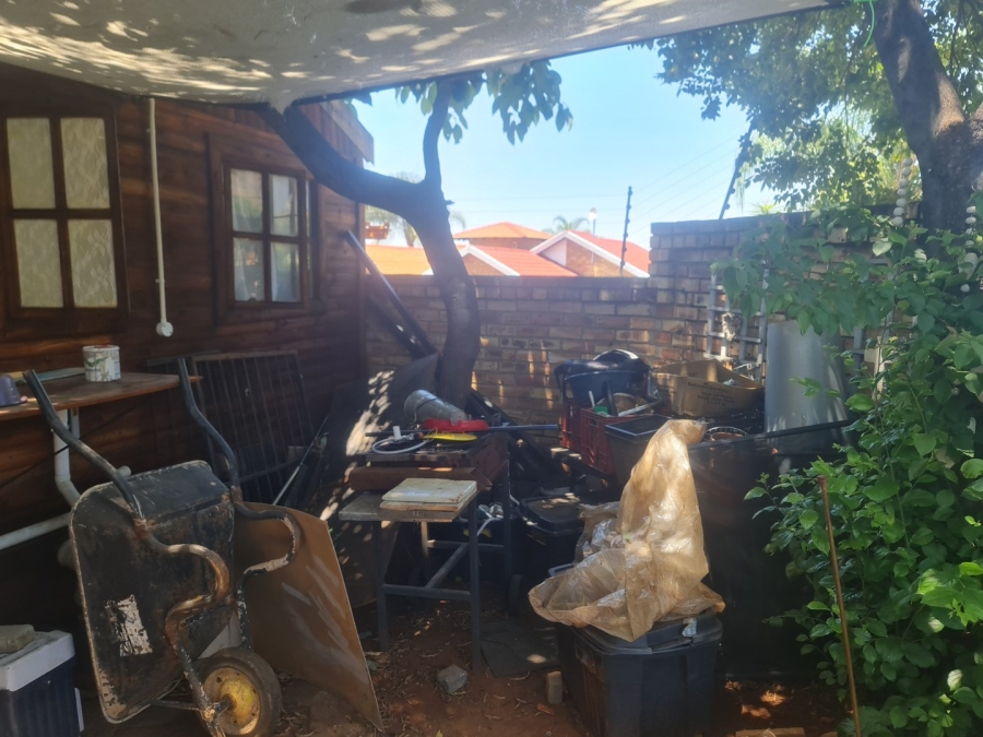 3 Bedroom Property for Sale in Geelhoutpark North West